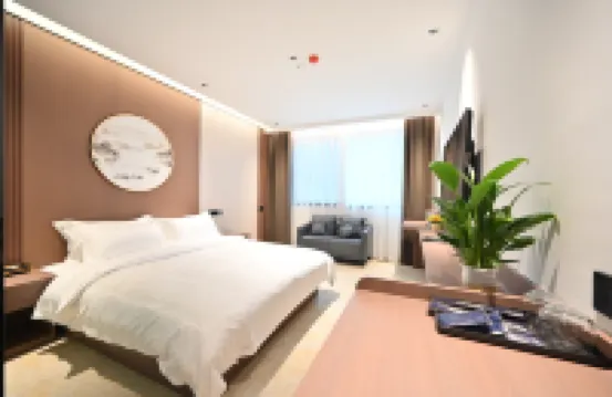 Dianjiang County Goliya Hotel