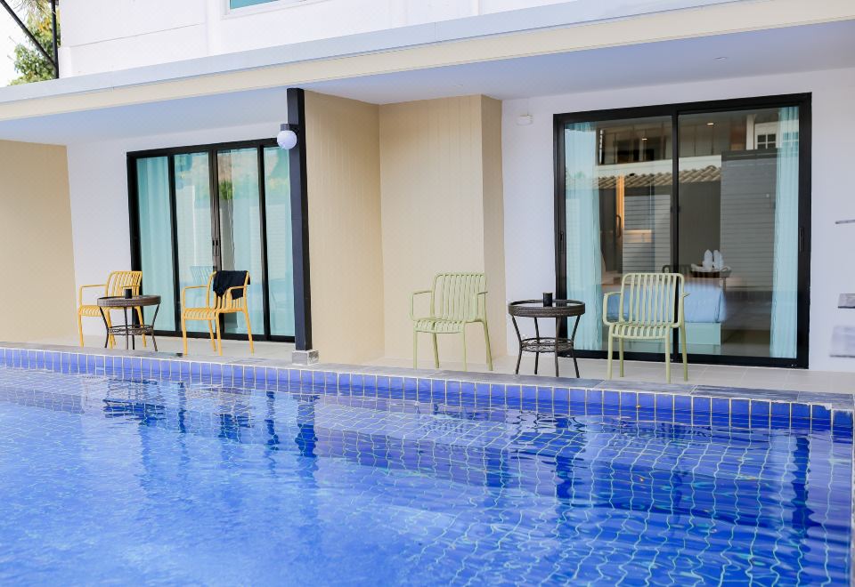 R2 Bed and Pool Kanchanaburi