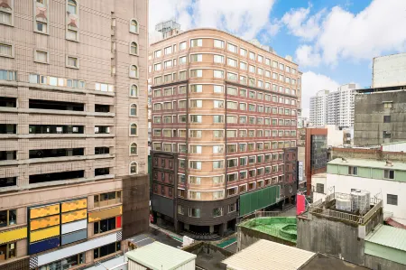 풀론 호텔 종리