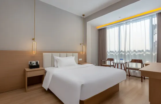 閑庭時光•憩居酒店（開陽雲開廣場店）