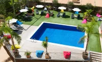 Hotel Port Feria Valencia - Rooftop Pools