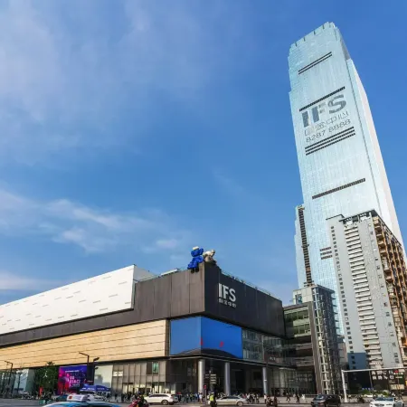 zhenyi Skyline Riverside Hotel (Changsha Wuyi Square Peiyuanqiao Subway Station Branch)