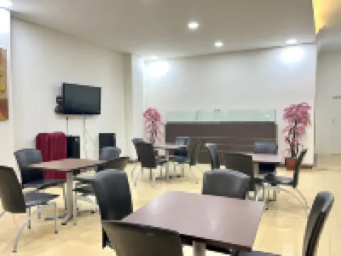 Maison Hotel Bukittinggi Hotels in Bukittinggi