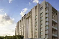 ノボテル キンシャサ ラ ゴムベ のホテル