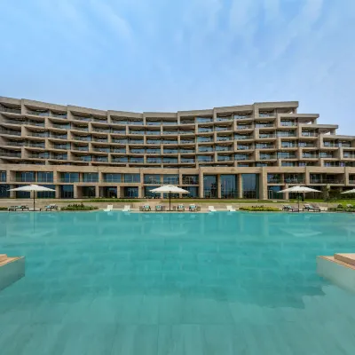Sofitel Cotonou Marina Hotel & Spa Hoteles cerca de Fidjrosse Beach