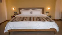 JIA PU JI Art Resort Hotels near Longqiao Station