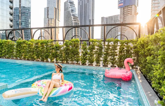 素坤逸57號薩利酒店