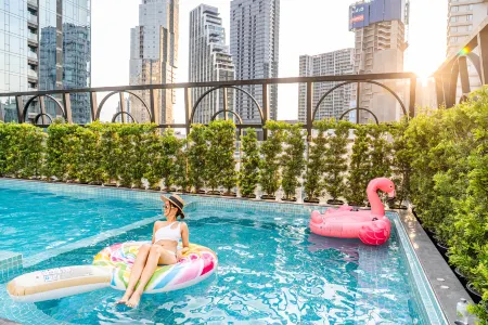 The Salil Hotel Sukhumvit 57 - Thonglor Отели рядом с достопримечательностью «A R Sutton & Co Engineers Siam»