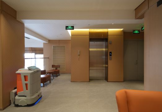 리청 호텔 객실 내부