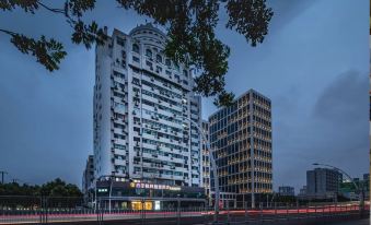 Tianba Esports Hotel (Shanghai Fudan University Metro Station Branch)
