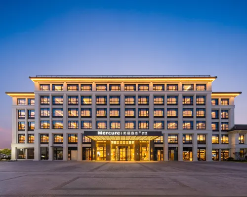 Mercureホテル(普陀山空港朱家尖蜈蚣峙埠頭) 「印象普陀」公演周辺のホテル