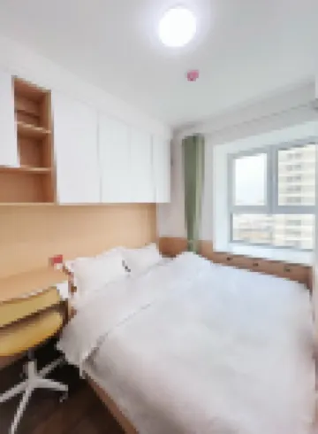 Jingxi Daojia Hotel (Rongcheng Downtown Cherry Lake Sports Park)