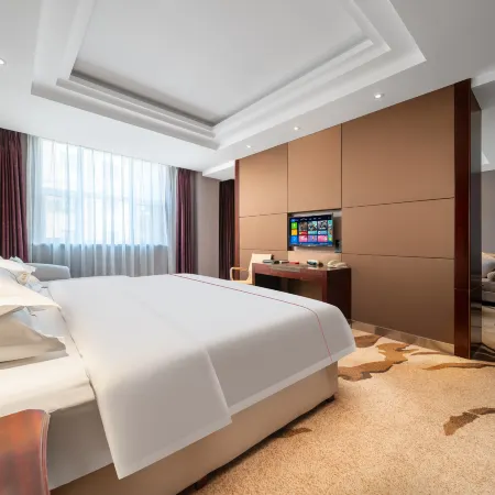 Yulong Hotel