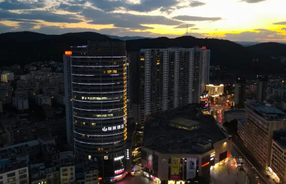 楚雄悦萊酒店（楚雄師院兆順第一城店）