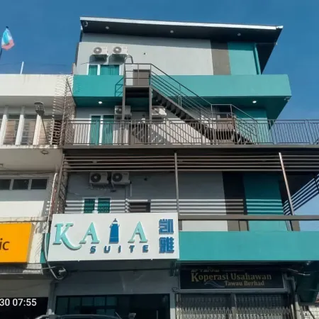 Kaia Suite Hotel