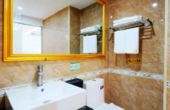 Cenxi Ideal Hotel (Tan Hua Bus Station Branch)