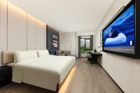 Atour Hotel Shenzhen CBD Futian Metro Station Hotels in Shenzhen