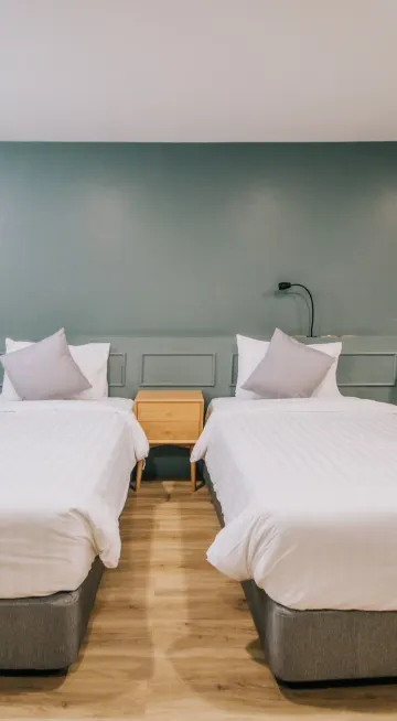 เชื่อมกับสระว่ายน้ำ