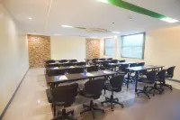 Go Hotels Plus Bacolod - Newly Renovated Hotels in Talisay City
