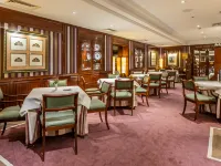 Sercotel Gran Hotel Conde Duque Hotels near Chamberi
