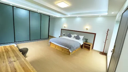 Linyun Shanju Homestay Отели рядом с достопримечательностью «Lotus Sea»