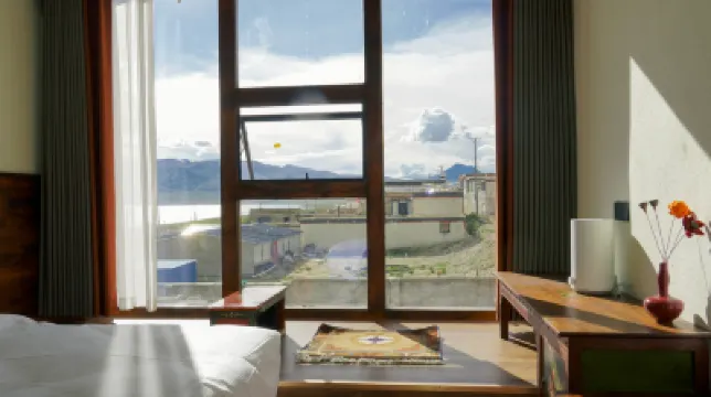 Nacang Zhuomu Manor Hotels in 
