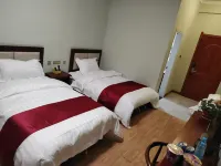 Xingrong Hotel - Parking