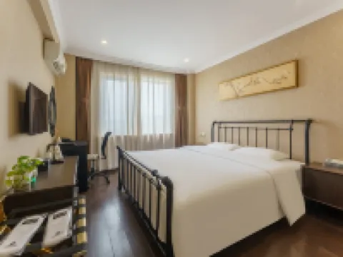 興輝凱瑞ホテル 大連（普蘭店万達広場） 浜海路周辺のホテル