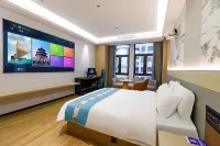 Quxiang·Youxuan E-sports Hotel (Lanxi Baolong Plaza Branch)