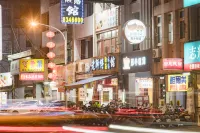 RHINO HOSTEL-Near Hualien Train Station-Scooter Rental Hotel di 