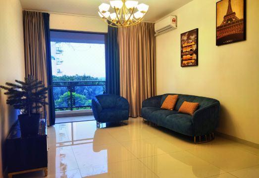 Aladdin 숙소의 모던한 거실 인테리어