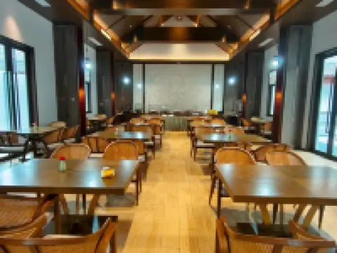 โรงแรมจินเชอ มิวส์ แมนเนอร์ ฉีเซีย โรงแรมในฉีเซีย