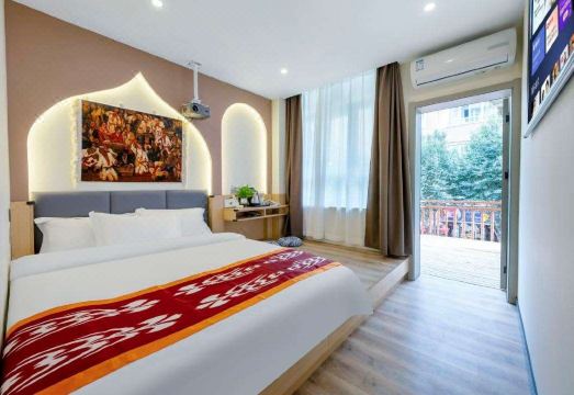 갤럭시 칭멍 베드 앤 브렉퍼스트의 깔끔한 객실 전경