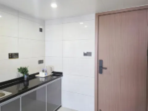 Yaozhong Hotel Mansion (Gossip Street Street)