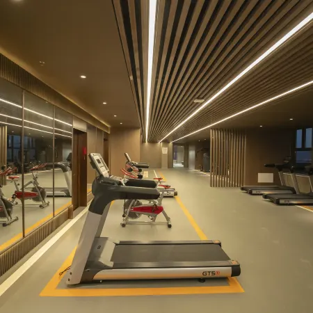 Xingyu Hotel (Dalian Wanda Commercial Street Zhongtian Yunjing)