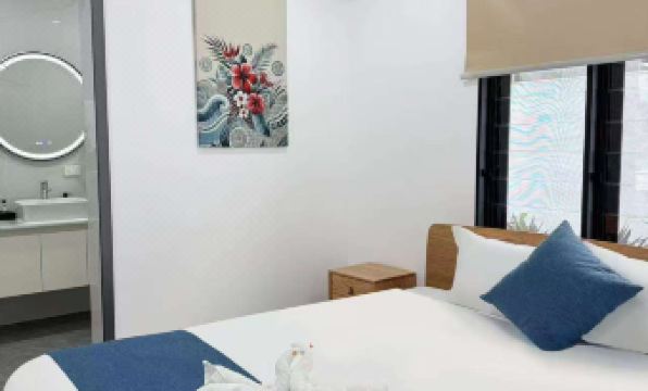 MY Wailoaloa Apartment