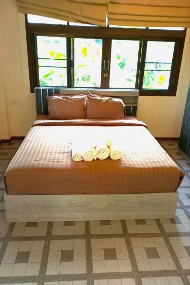 ดีลักซ์บังกะโล