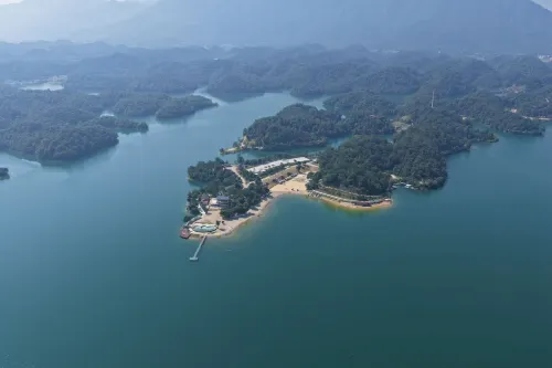 Kong West Island Guesthouse (Luxi West Sea Scenic Area Branch) Hotels in Wuning