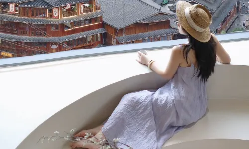 Valley of the Wind · Cloud Inn