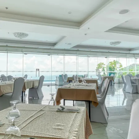 The Lake Hotel Tagaytay