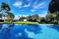 Tjapoeng Resort Pancawati Hotels in Caringin