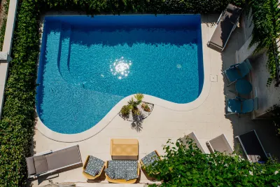 Apartments Captain's Villa Hotels in 