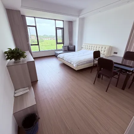 Shiguang Homestay (Chayeshan)