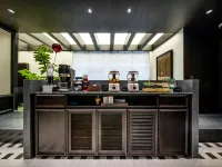 SONG·松景飯店（鄭州高鐵東站CBD國際會展中心店） 上鼎路附近的飯店