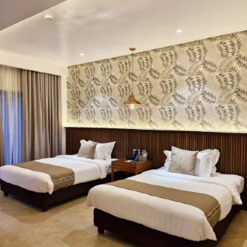 The Tropics at MacArthur Park