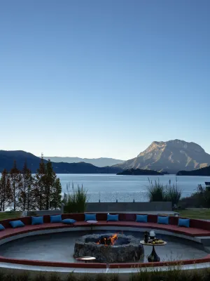 Lugu Lake Manchen Holiday Homestay Hotel di Ninglang