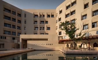 Time River·Neverland Hotel