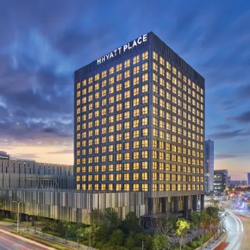 Hyatt Place Shanghai Lingang Xinchen International Conference Center Hotels near Shanghai Astronomy Museum