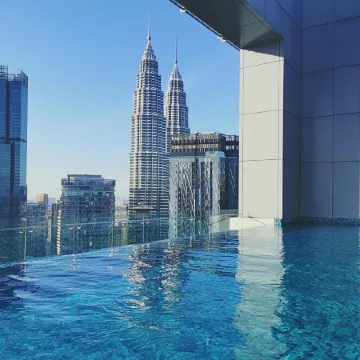 Royce Residences KLCC Kuala Lumpur by ALMA ( Rooftop Infinity Pool + 10Mins Walk to KLCC )