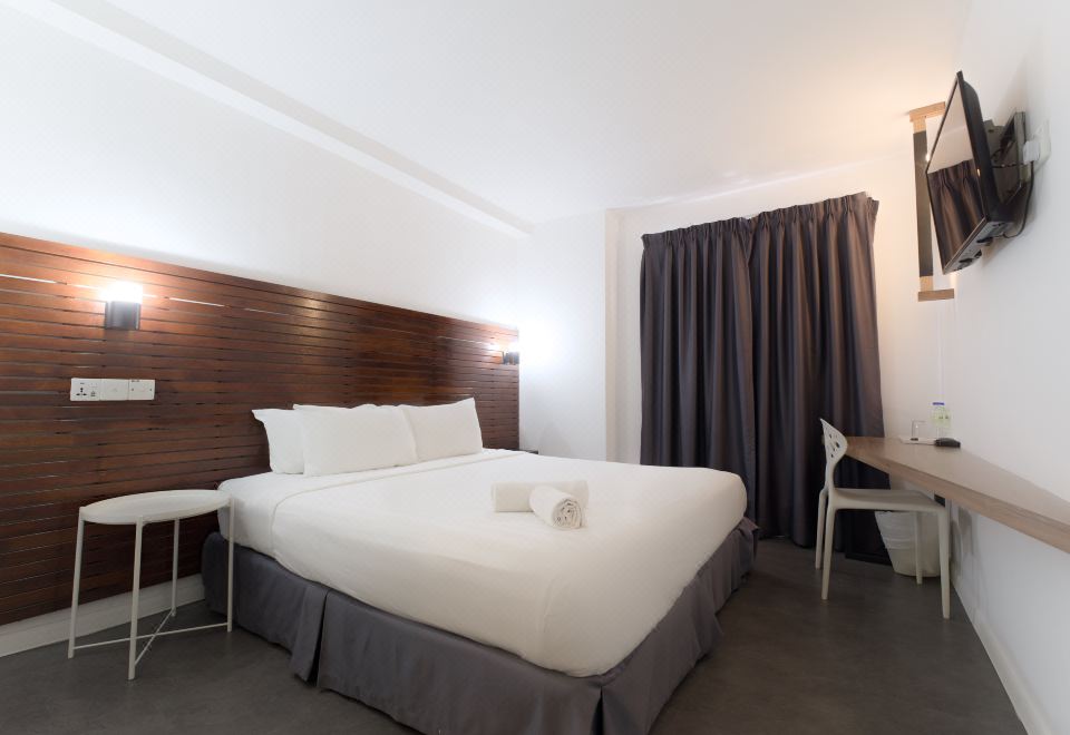 T Hotel Tandop